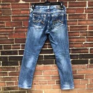 Miss Me Easy Cropped Jeans,Mild Wash, size 27